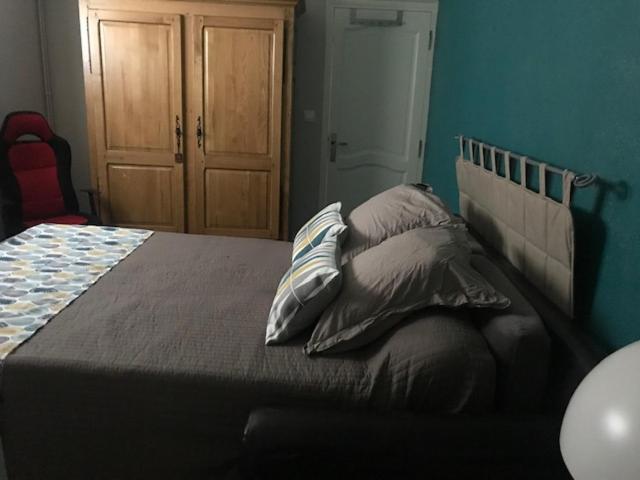 Le Carabiol - Chambre D'Hote Saint Julien Les Rosiers Kültér fotó